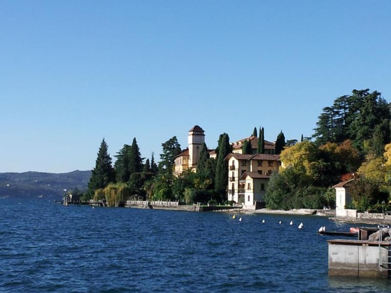 Hotel Touring Gardone Riviera Exterior photo
